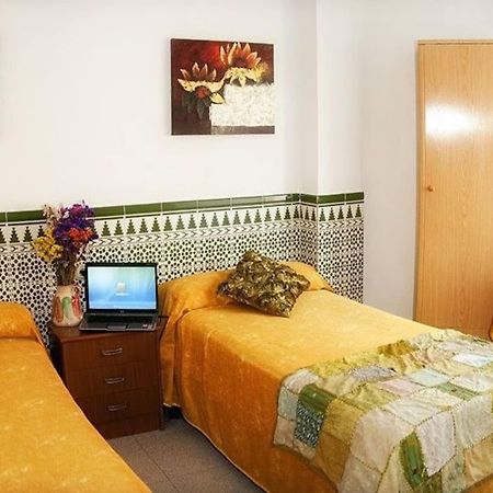 Hostal Estacion Almería Extérieur photo