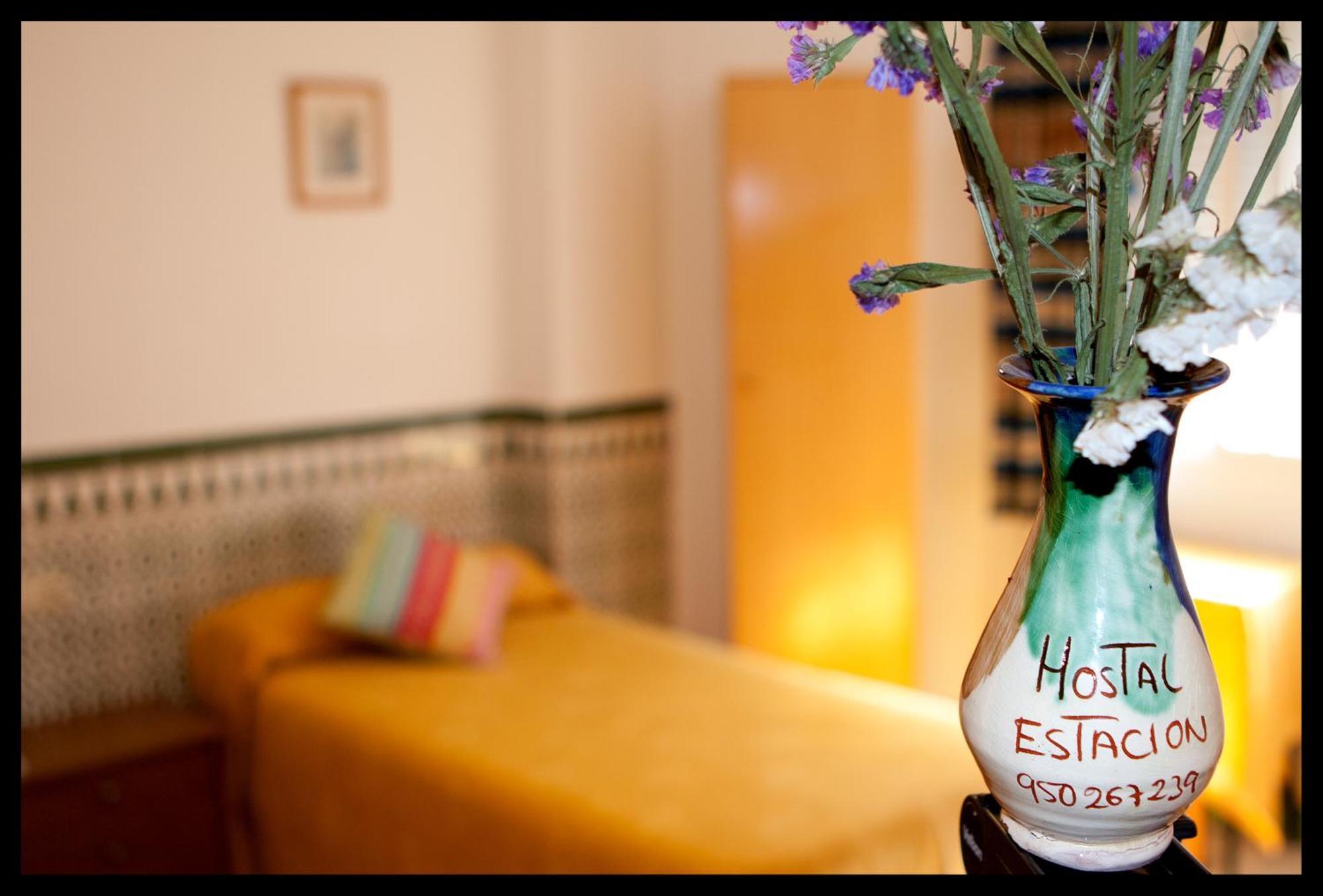 Hostal Estacion Almería Extérieur photo