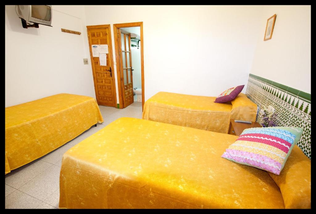 Hostal Estacion Almería Extérieur photo