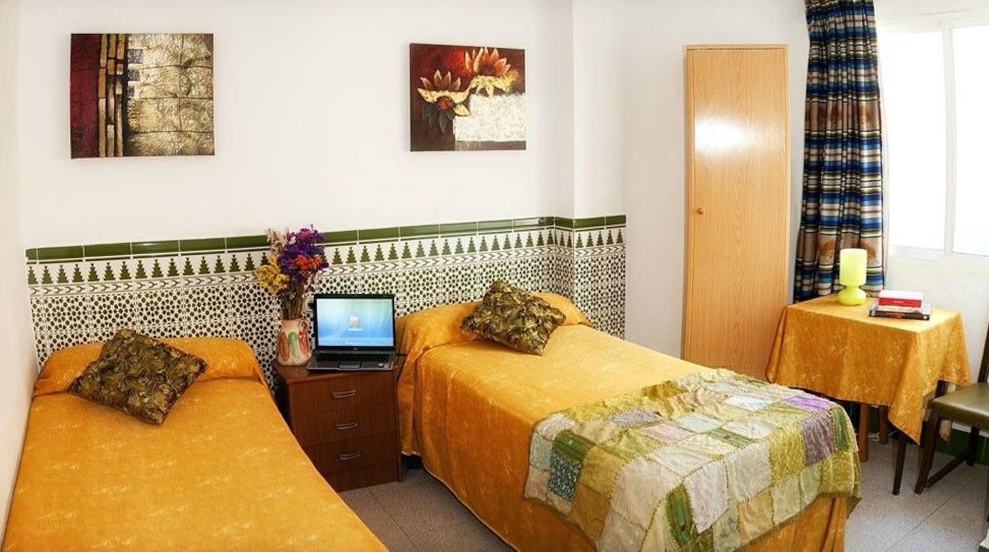 Hostal Estacion Almería Extérieur photo